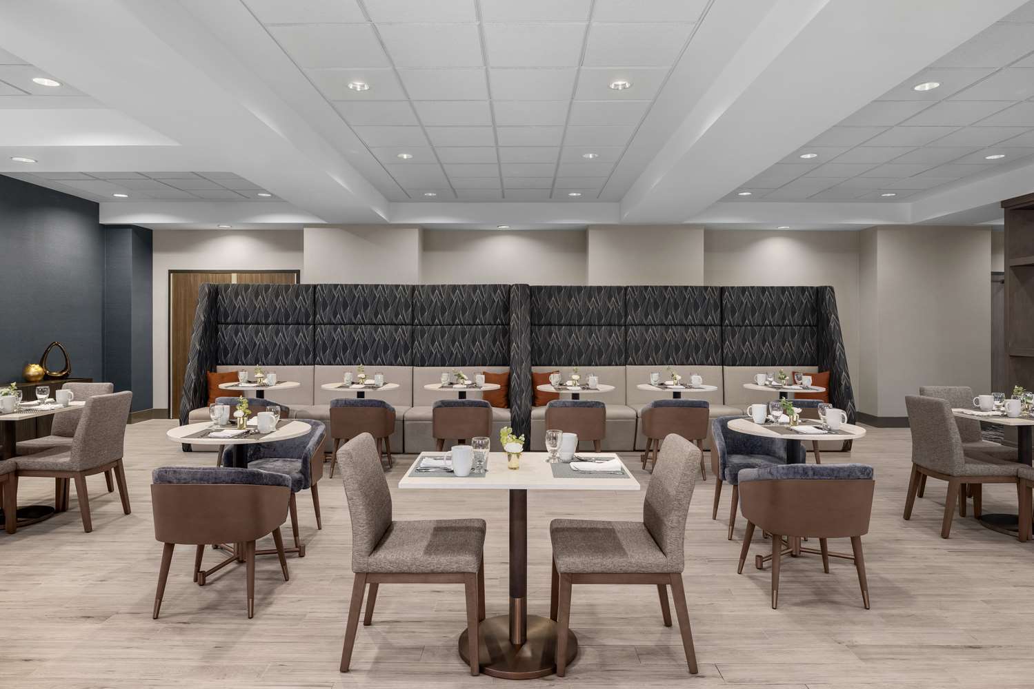 doubletree by hilton las vegas airport