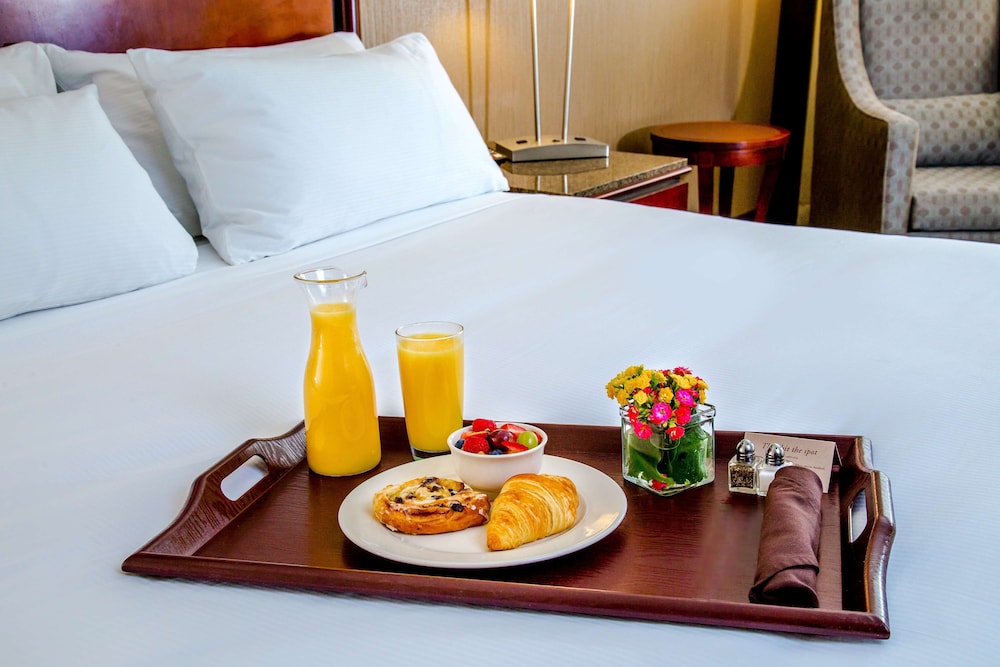 doubletree by hilton las vegas airport
