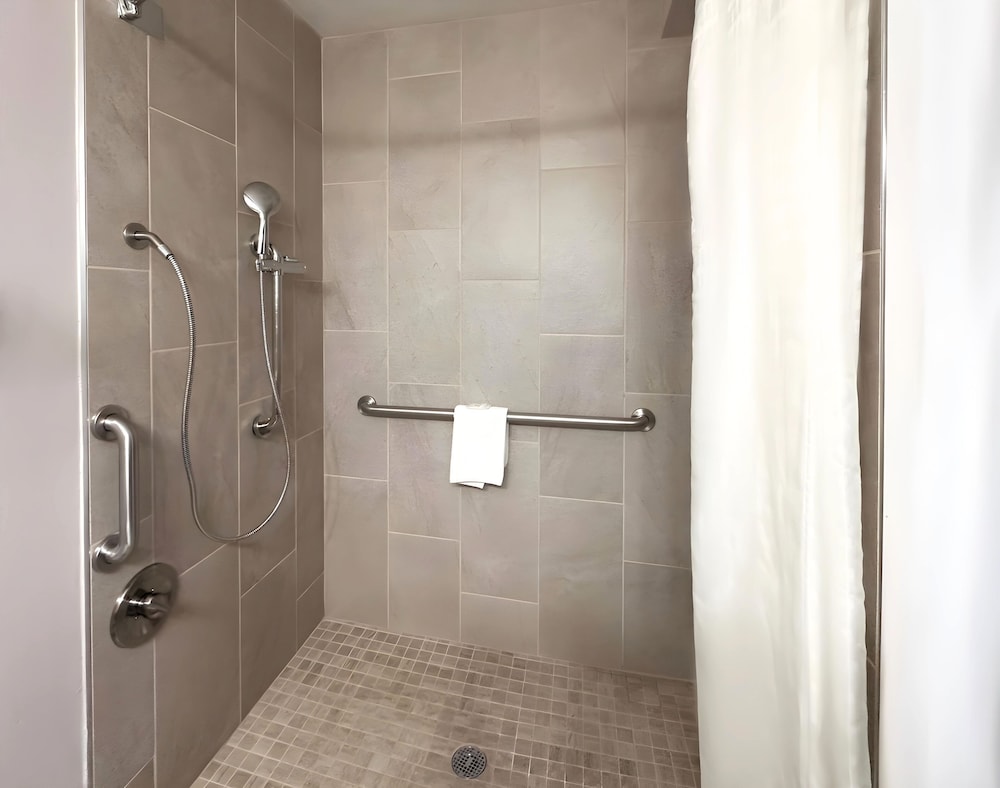 quality inn fort worth downtown east