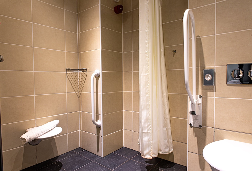 elite venue selection felbridge gatwick