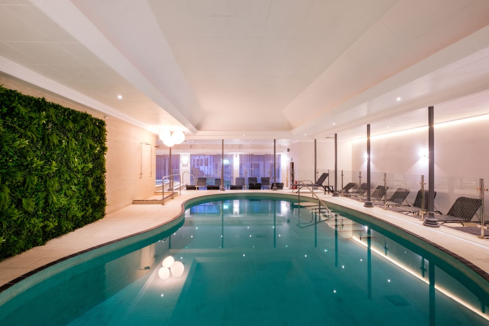 elite venue selection felbridge gatwick