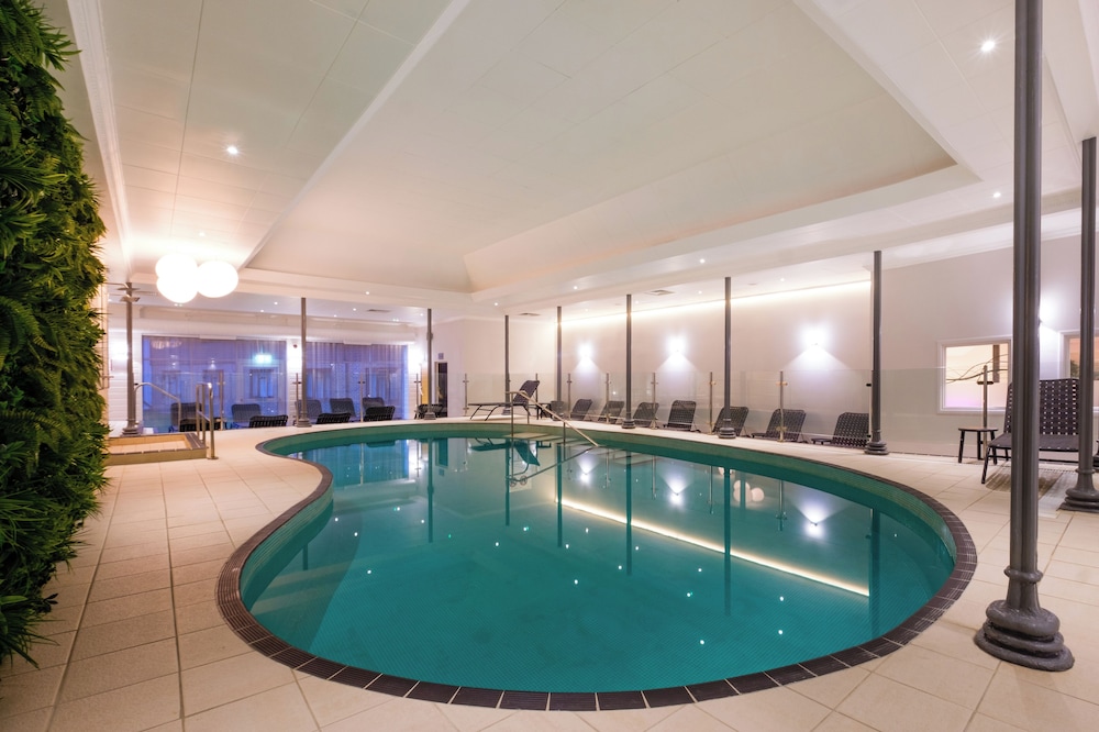 elite venue selection felbridge gatwick