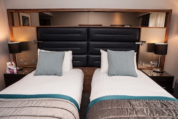 elite venue selection felbridge gatwick