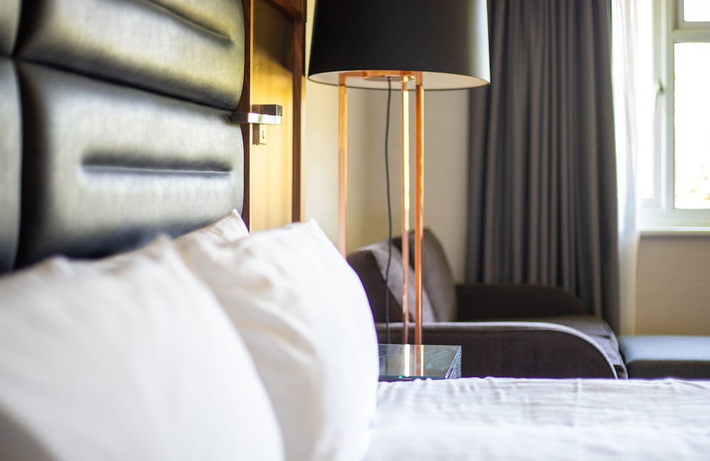 elite venue selection felbridge gatwick