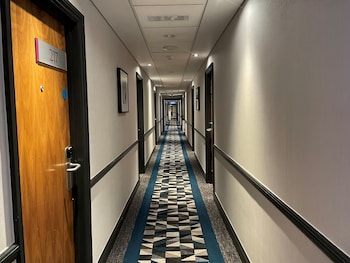 elite venue selection felbridge gatwick