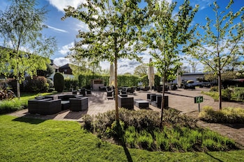 elite venue selection felbridge gatwick