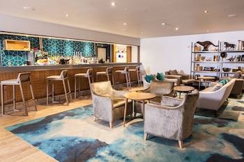 elite venue selection felbridge gatwick