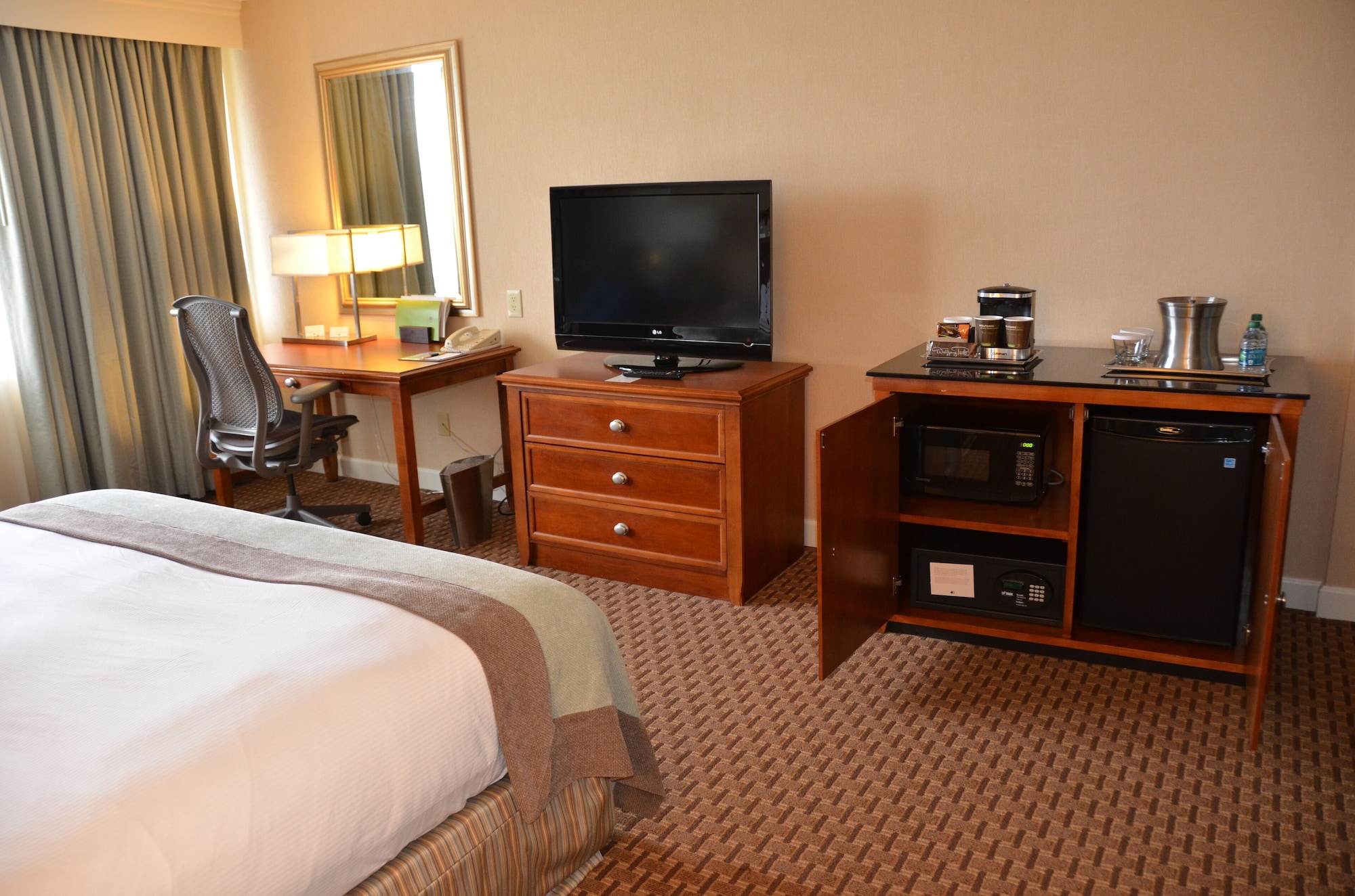 doubletree by hilton baltimore north pikesville