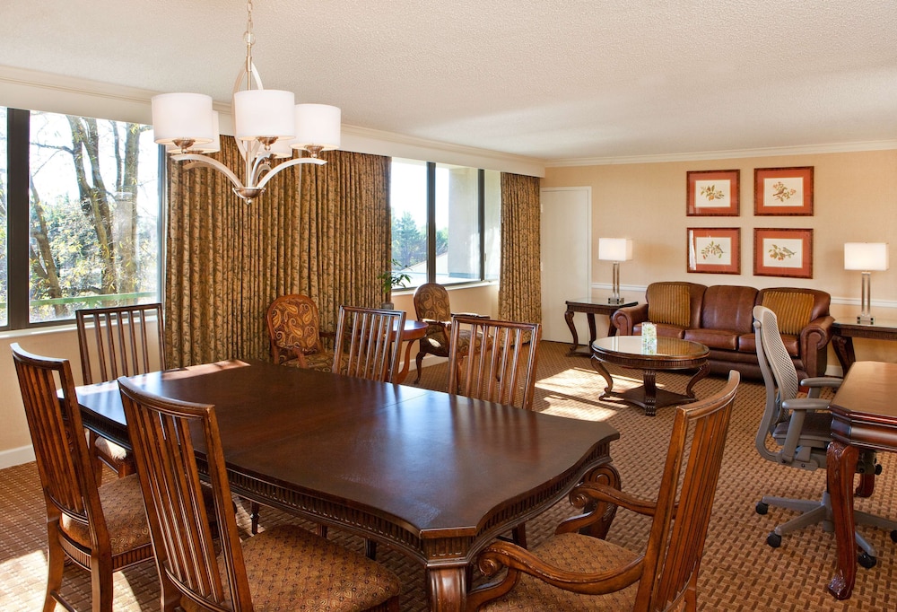 doubletree by hilton baltimore north pikesville
