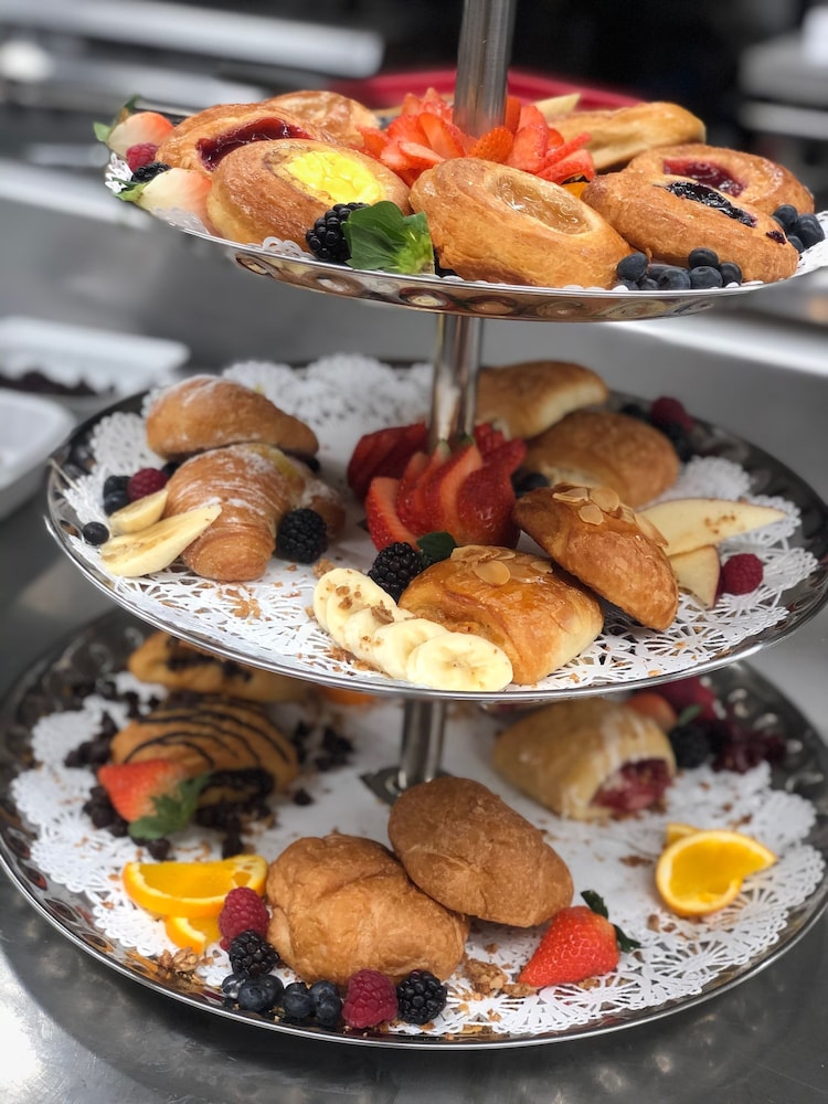 doubletree by hilton baltimore north pikesville