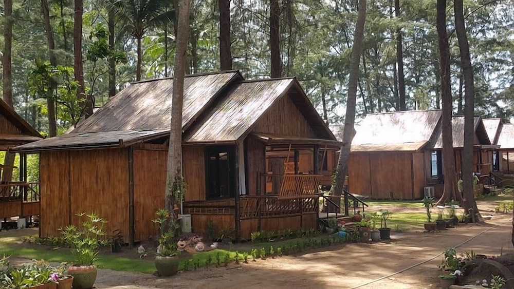 eco lanta hideaway beach resort