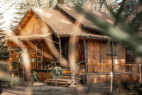 eco lanta hideaway beach resort