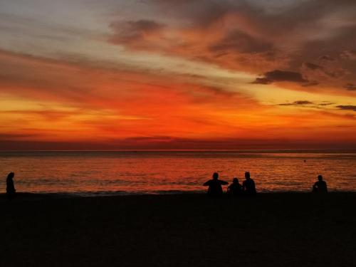 eco lanta hideaway beach resort