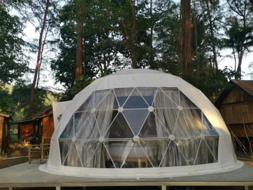 eco lanta hideaway beach resort
