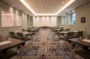 doubletree by hilton brussels city