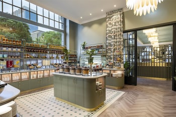 doubletree by hilton brussels city