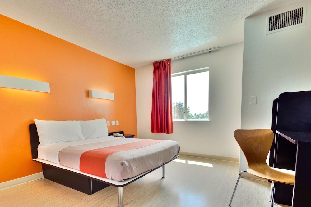 motel 6 lewisville tx dallas