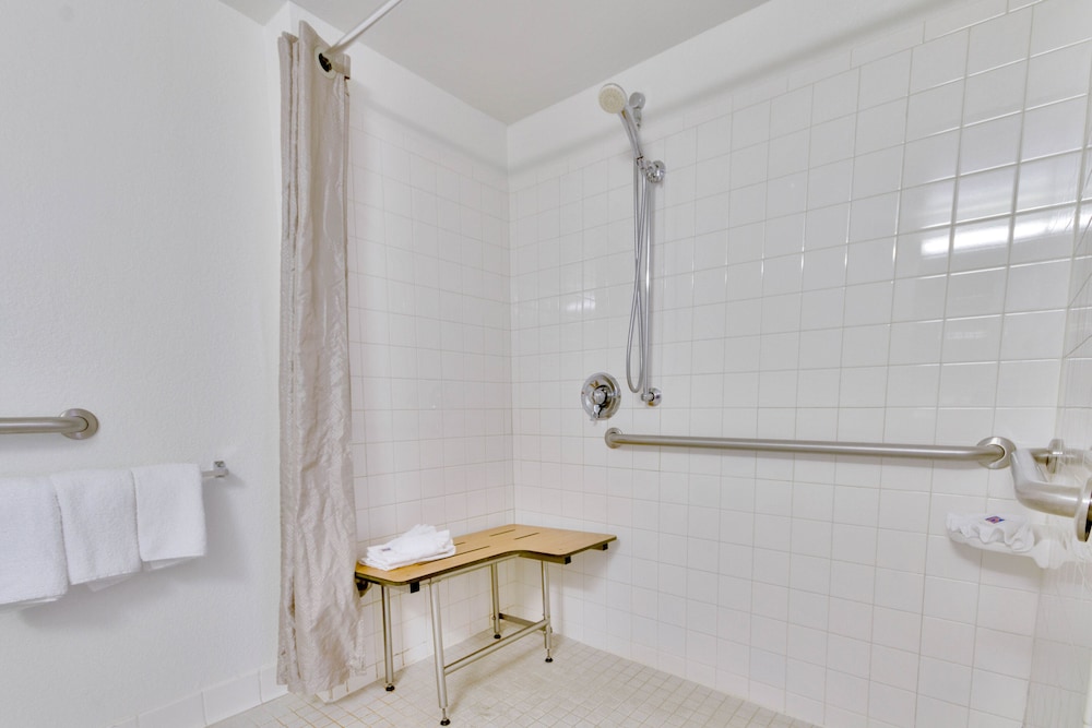 motel 6 lewisville tx dallas