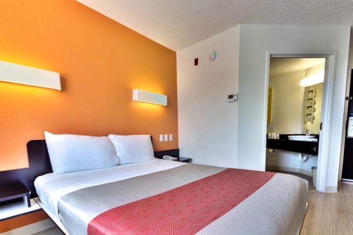 motel 6 lewisville tx dallas