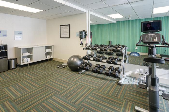 holiday inn express lexington by ihg