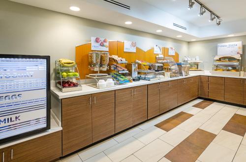 holiday inn express lexington by ihg