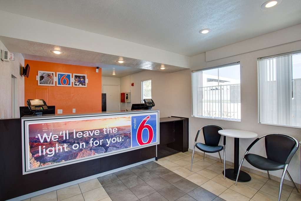 motel 6 albuquerque nm carlisle