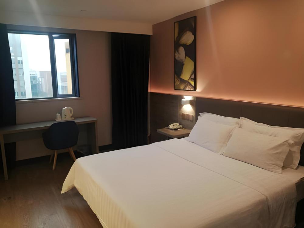 7 days inn shanghai south hongmei road branch