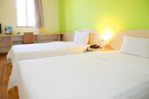 7 days inn shanghai south hongmei road branch