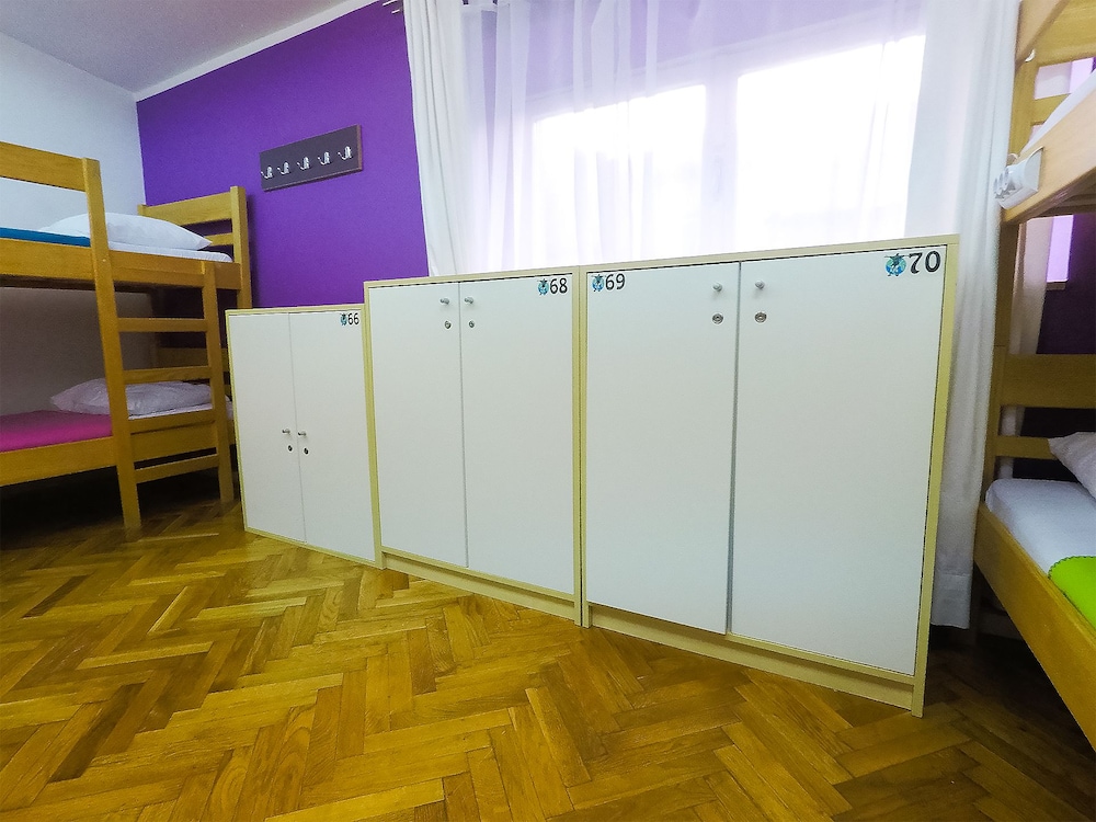 whole wide world hostel and bar