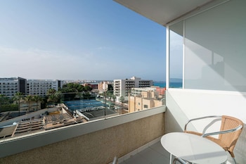 hotel thb niagara adults only