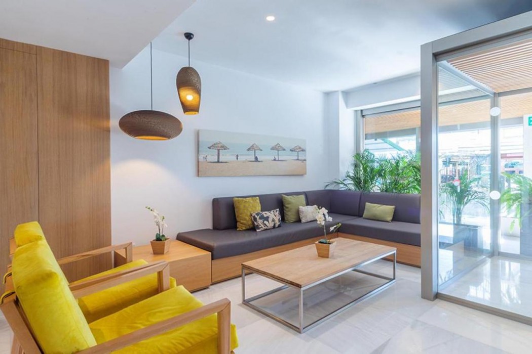 hotel thb niagara adults only