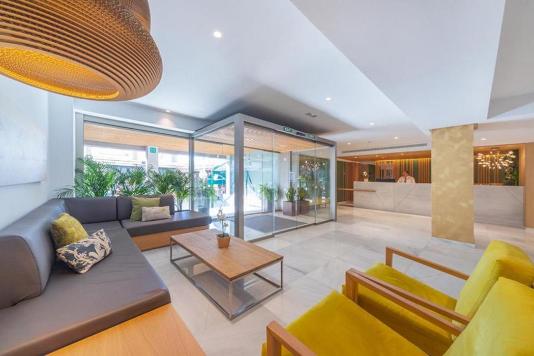 hotel thb niagara adults only