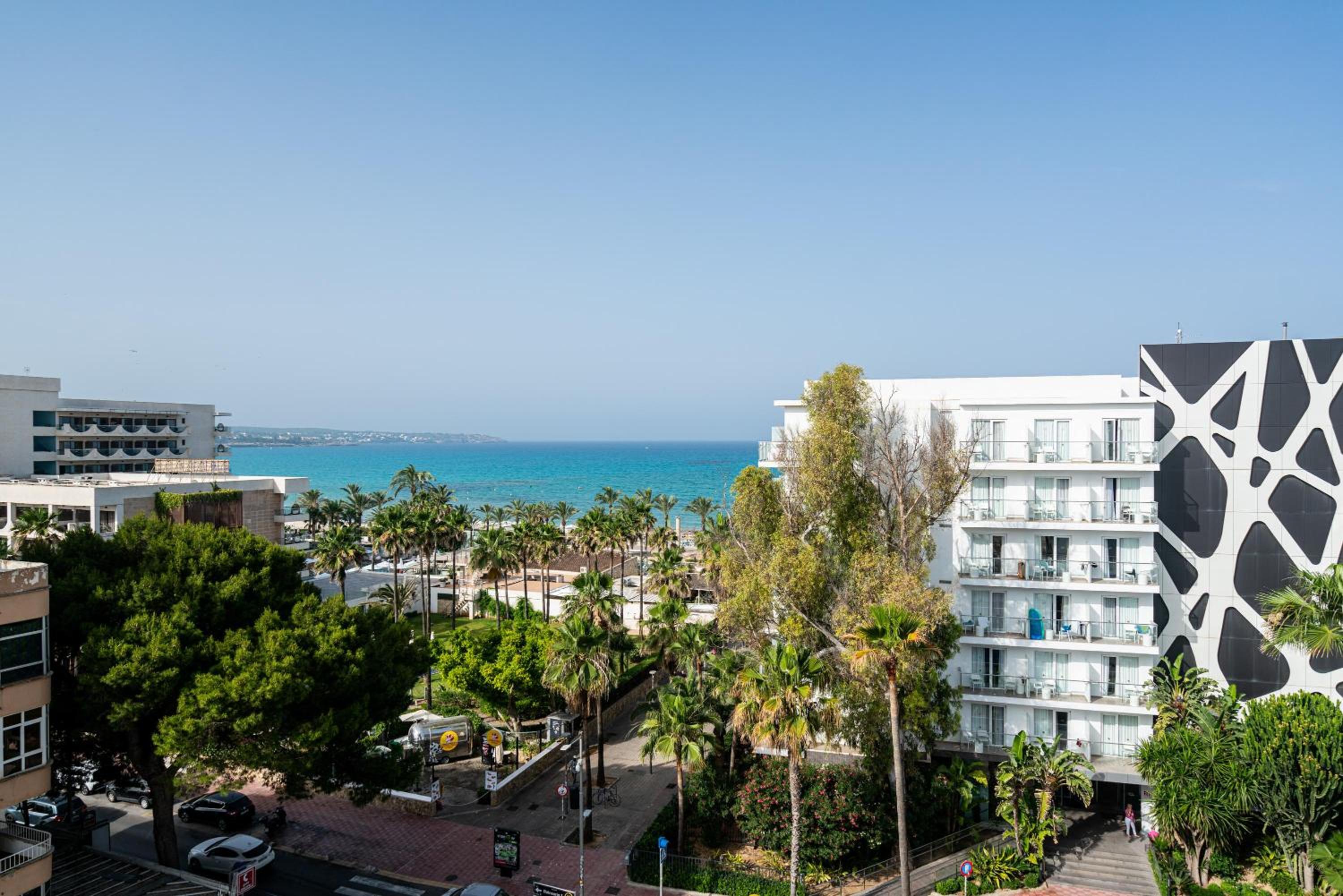 hotel thb niagara adults only