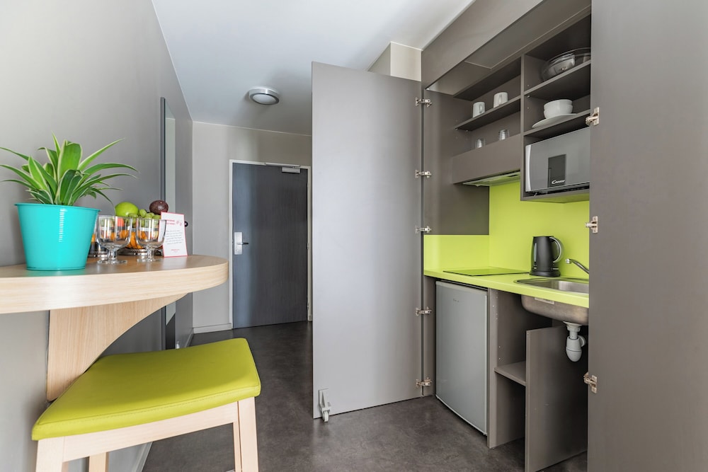 appartcity confort le bourget aeroport