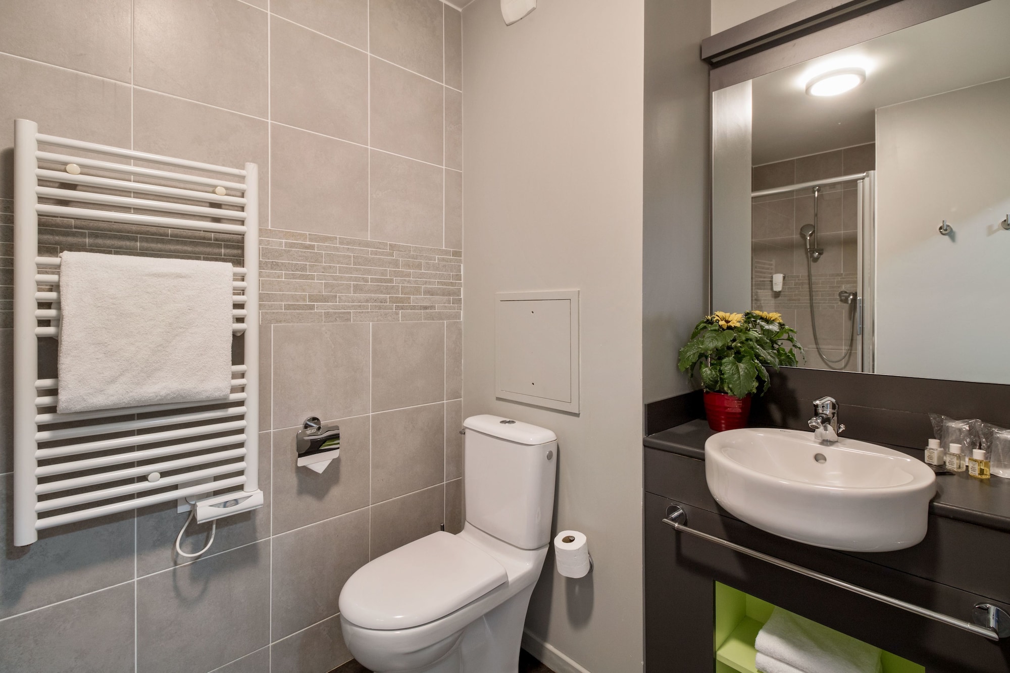 appartcity confort le bourget aeroport