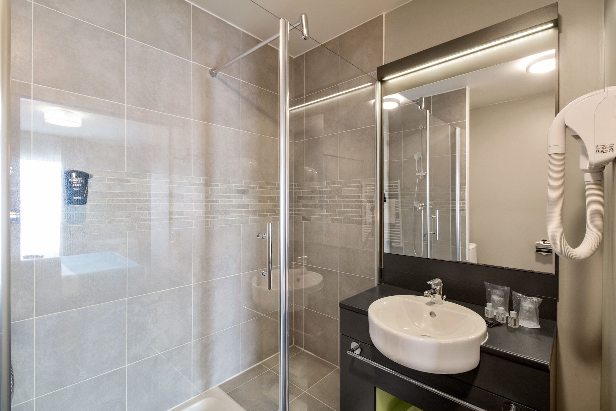 appartcity confort le bourget aeroport