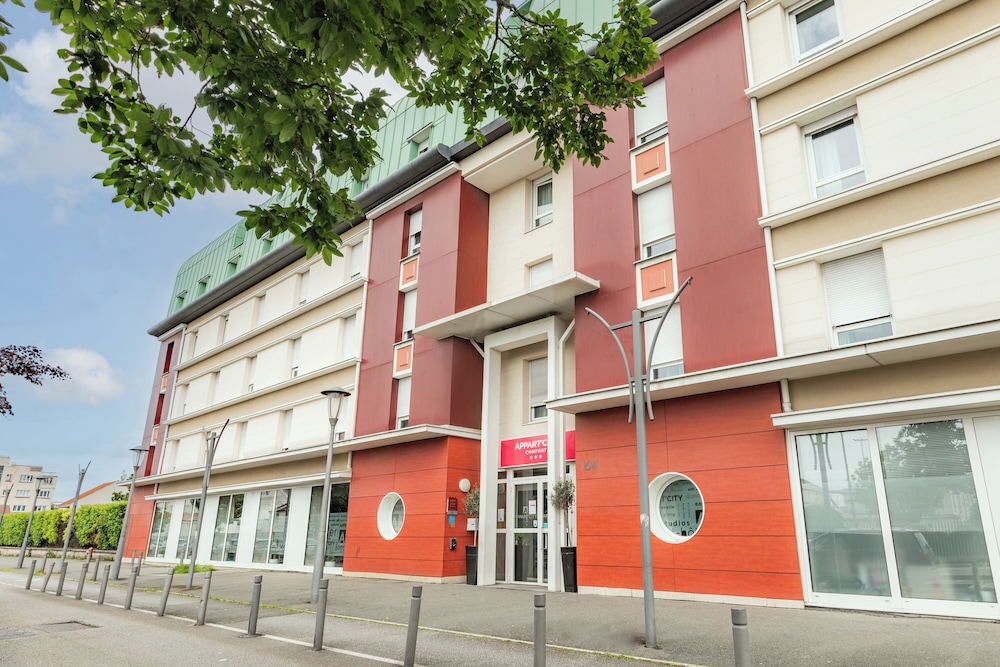 appartcity confort le bourget aeroport