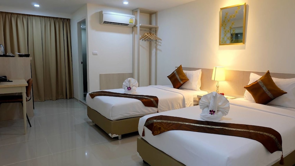 baron residence bangkok