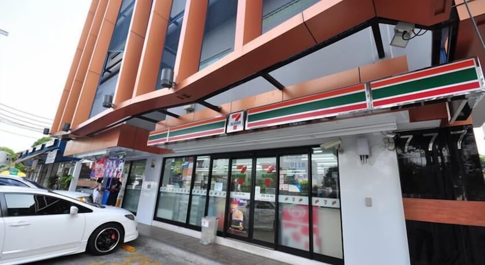 baron residence bangkok