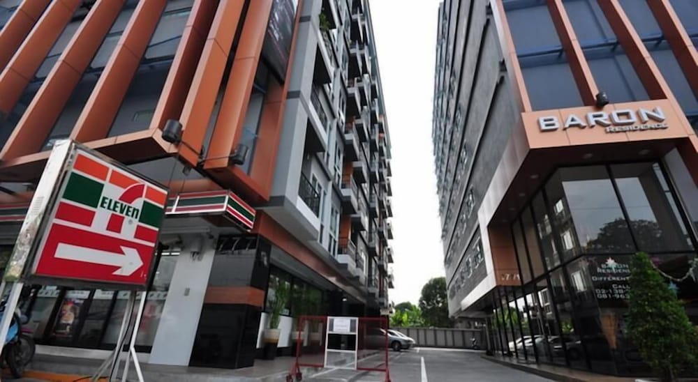 baron residence bangkok