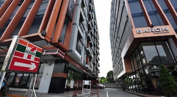 baron residence bangkok