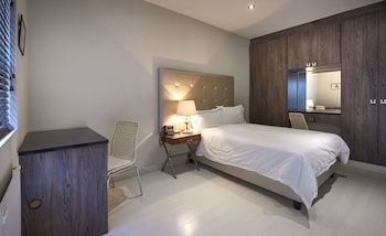 dynasty forest sandown accommodation