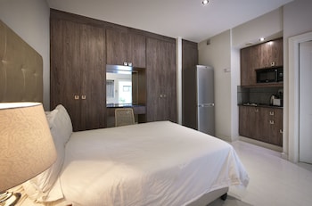 dynasty forest sandown accommodation