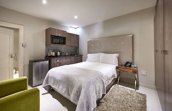 dynasty forest sandown accommodation