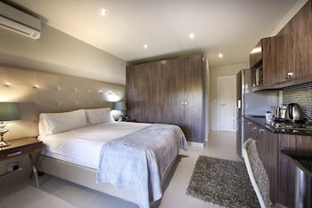 dynasty forest sandown accommodation