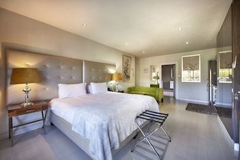 dynasty forest sandown accommodation