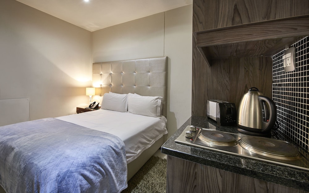 dynasty forest sandown accommodation