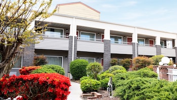 magnuson hotel virginia beach