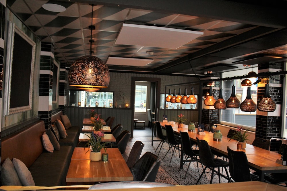 hotel de jonge heertjes