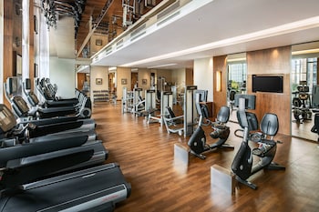 renaissance shanghai caohejing hotel